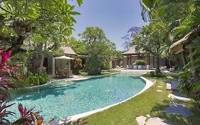 Lataliana Villas
